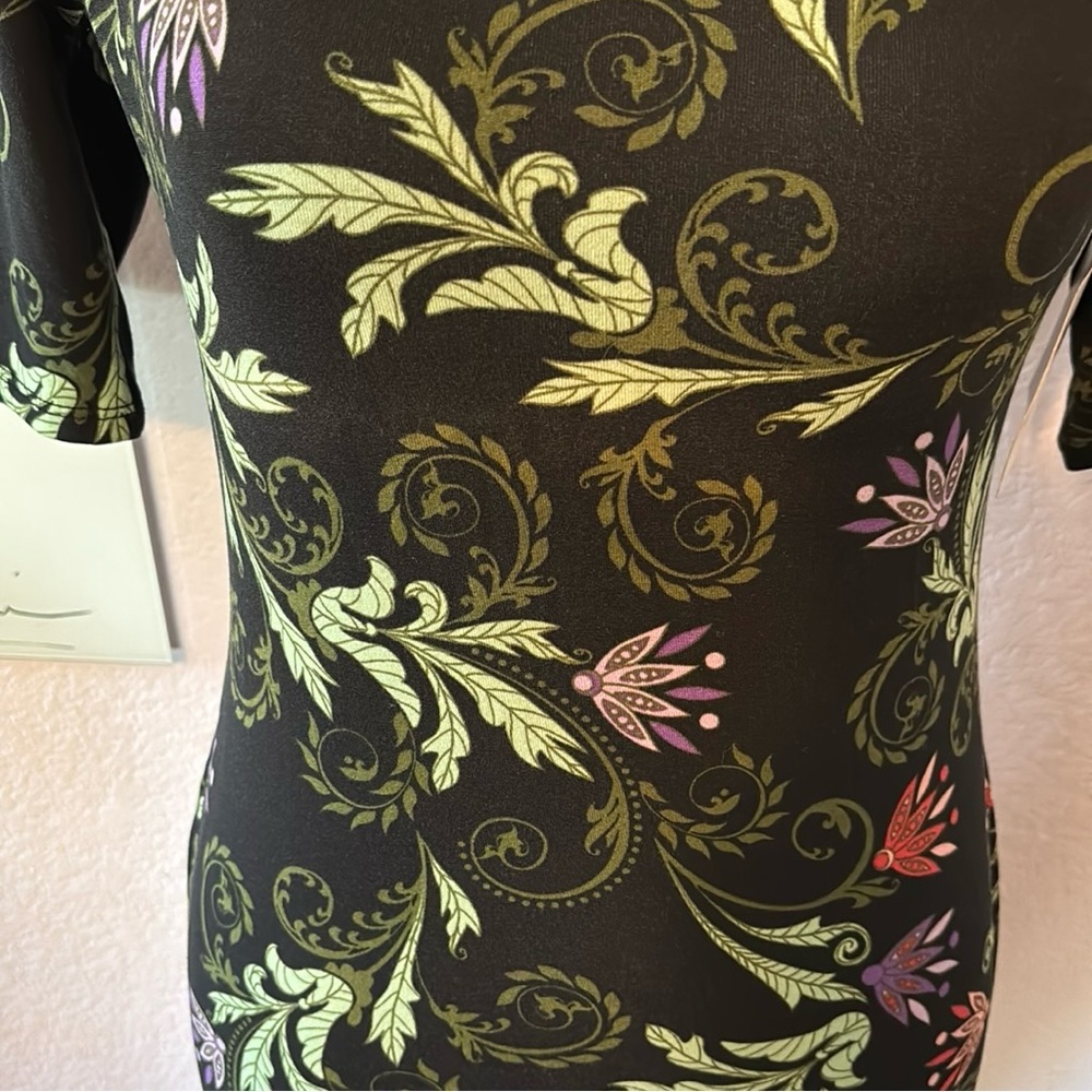 New Dress size XS - Picture 2 of 6